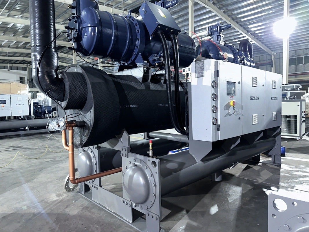 इष्टतम शीतलन समाधान के लिए दोहरी कंप्रेसर प्रणाली के साथ 150HP औद्योगिक पानी से ठंडा पेंच चिलर